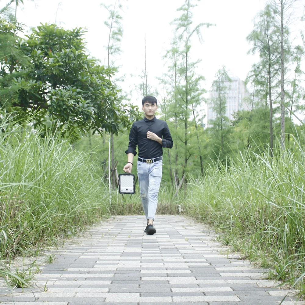 Hot Sales Green Energy Outdoor Aluminum Reflector Projector 300W Solar Flood Light With Cctv Camera