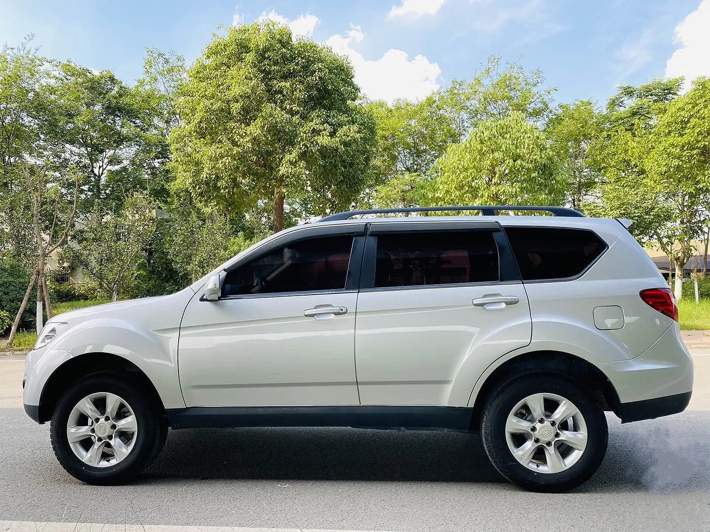 China used cars cheap X8 2.4L 4WD luxury 2015 Second-hand cars