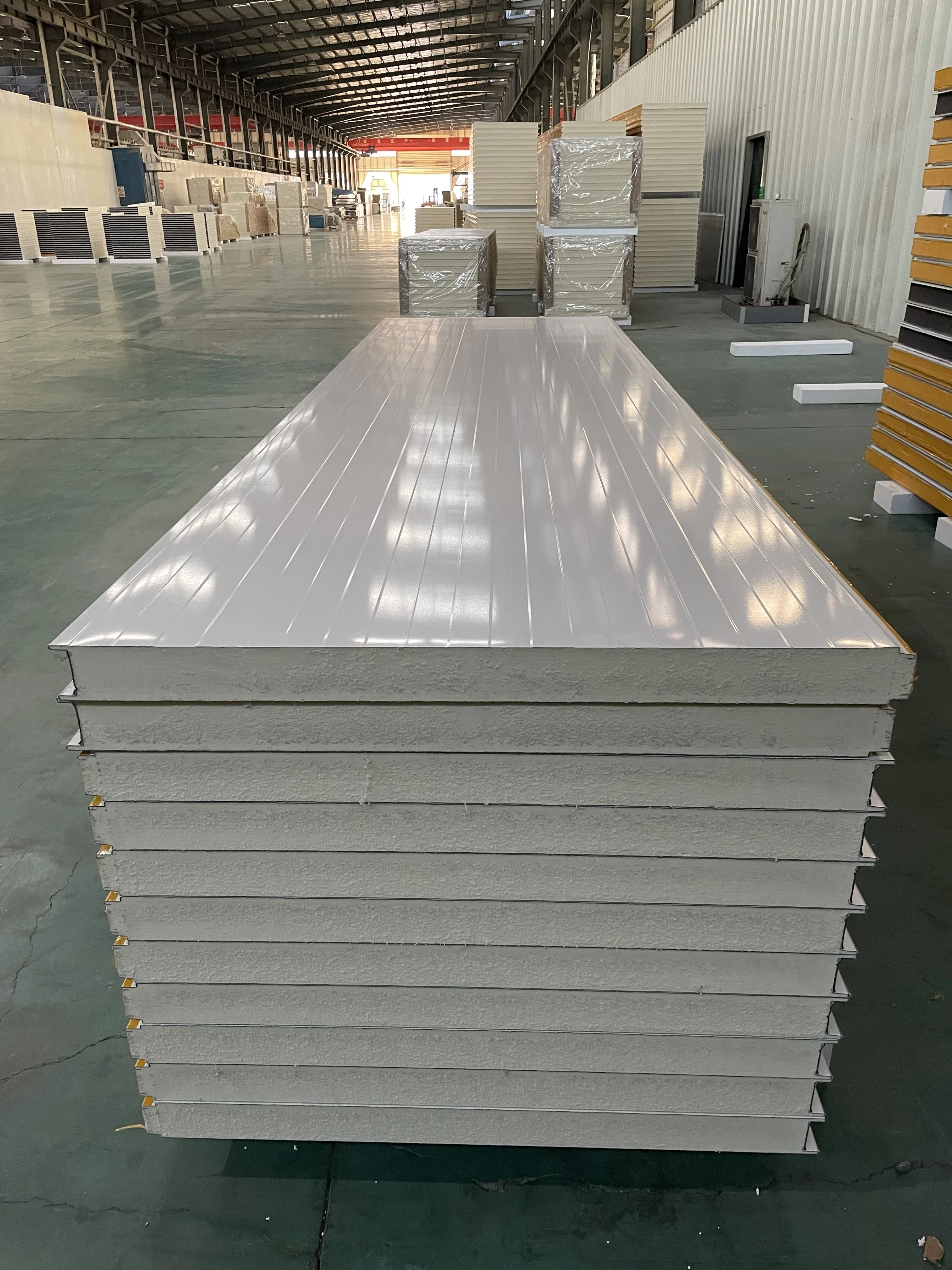 PU/PIR/PUR/PUF Sandwich Panels Prefab Wall