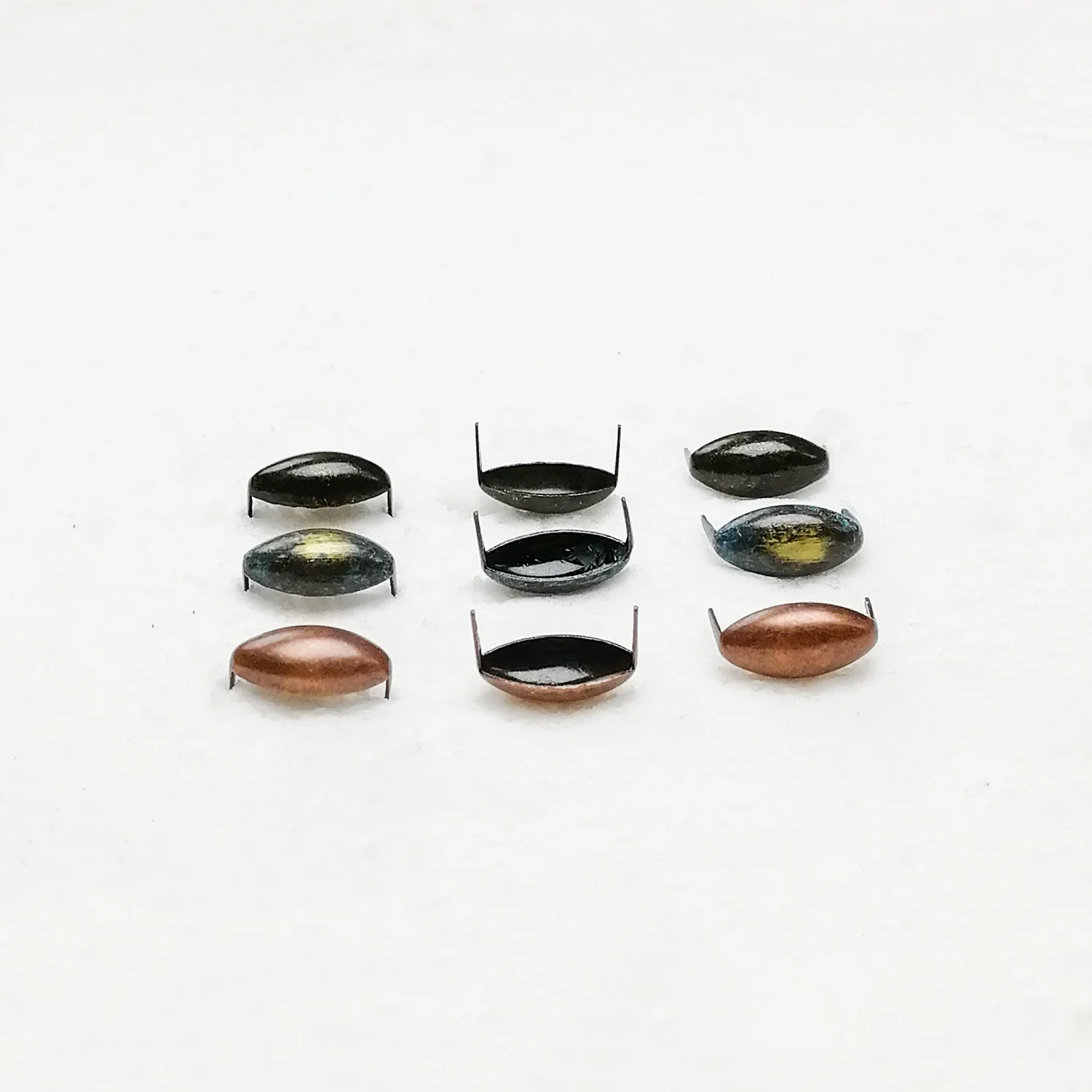 High Quality Customized Small Oval Antique Brass Claw Nail Rivet for Wedding DIY Gift Bag Accessories