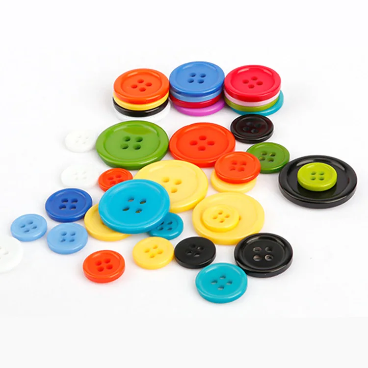 YYX wholesale designer fancy custom logo plastic clothing buttons shirt sewing button for shirt