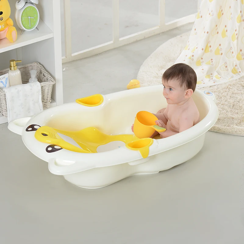 Chinese manufacturer plastic Wholesale bathroom baby supplies plastic kids baby bath tub with a bath board for babies