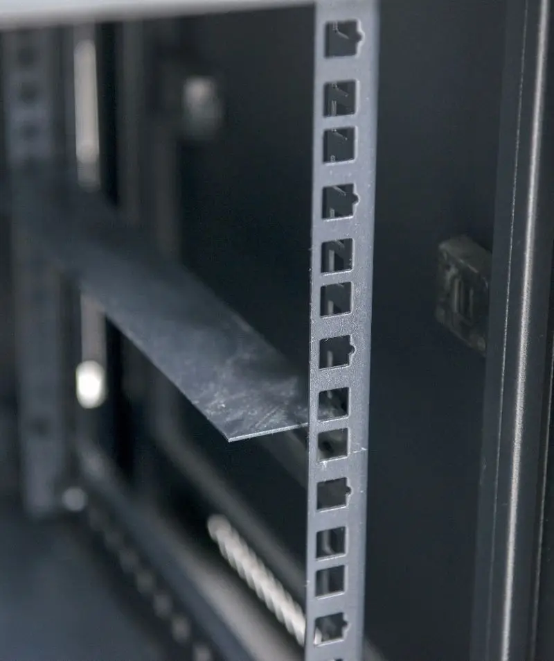 Factory Outlet 42u Telecom 19 Inch Server Rack Fireproof Network Server Cabinet