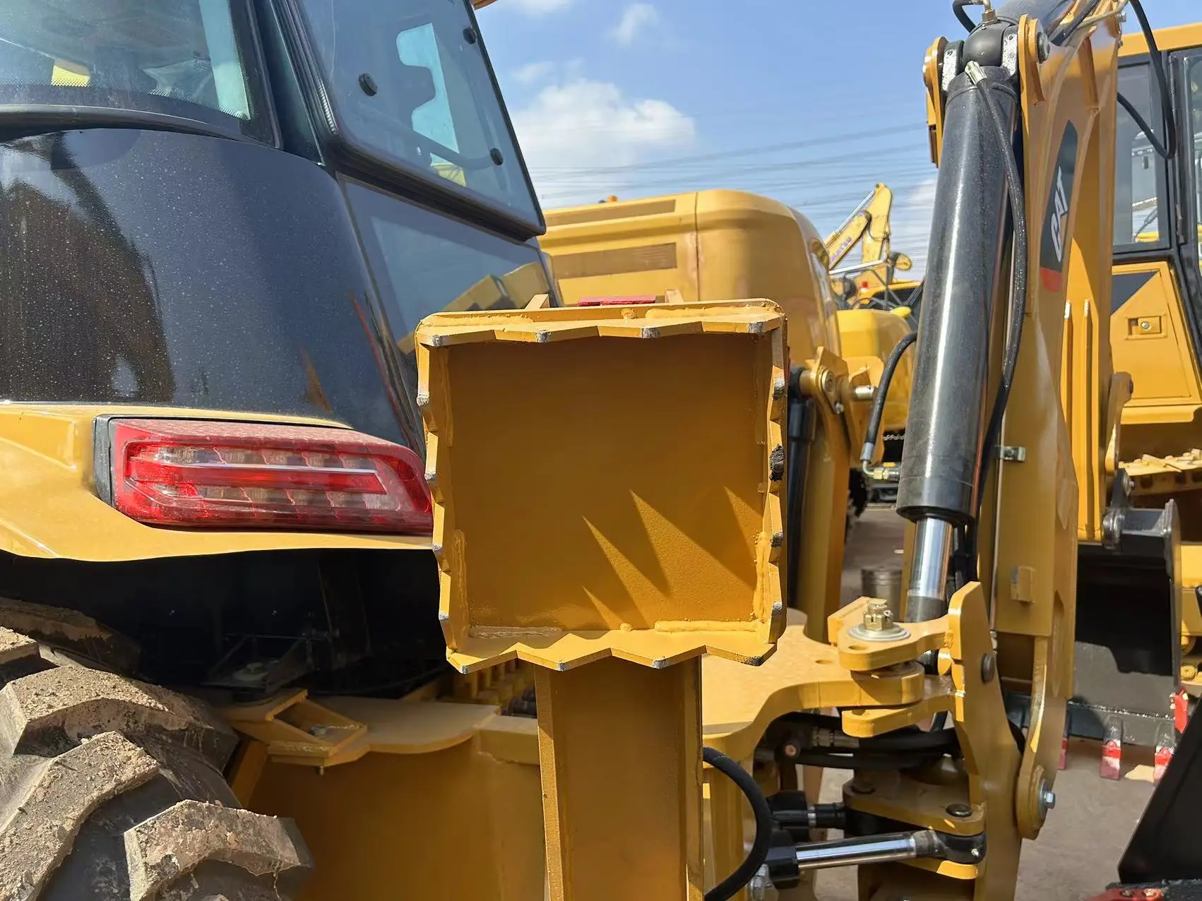 used caterpillar 420E backhoe loader 4x4 used cat 420f2 420e 420f 430f backhoe loader excavator for sale cheap low price