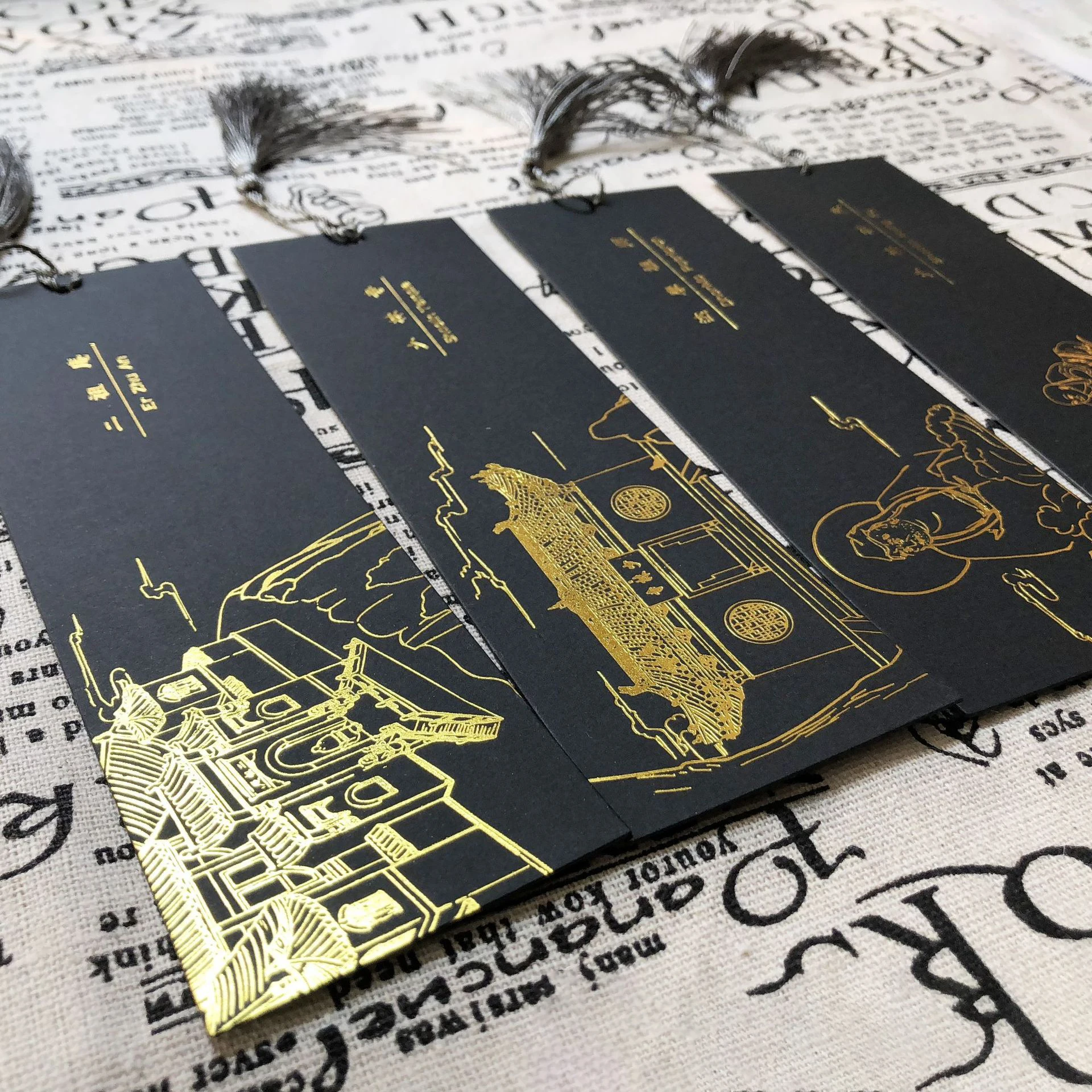 Винтажная Золотая фольга Книжная Закладка черного цвета из крафт-бумаги с пользовательским логотипом