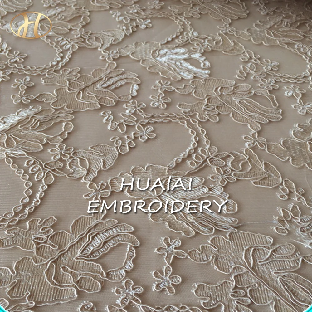 
READY 132 INCH ROUND luxury champagne TABLE OVERLAY CLOTH EMBROIDERY ON MESH FOR WEDDING AND PARTY 