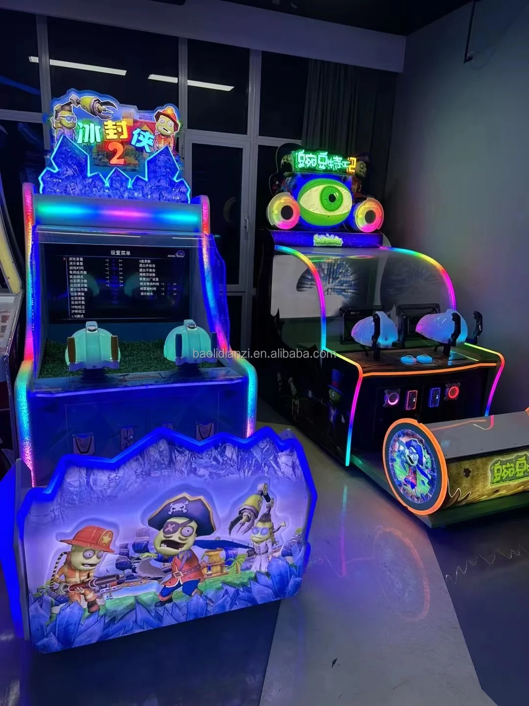 Used Two-Person Shooter Kids Playground Coin Operated Game Zombie Water Gun and Coin Pusher Hand Shooting Experience