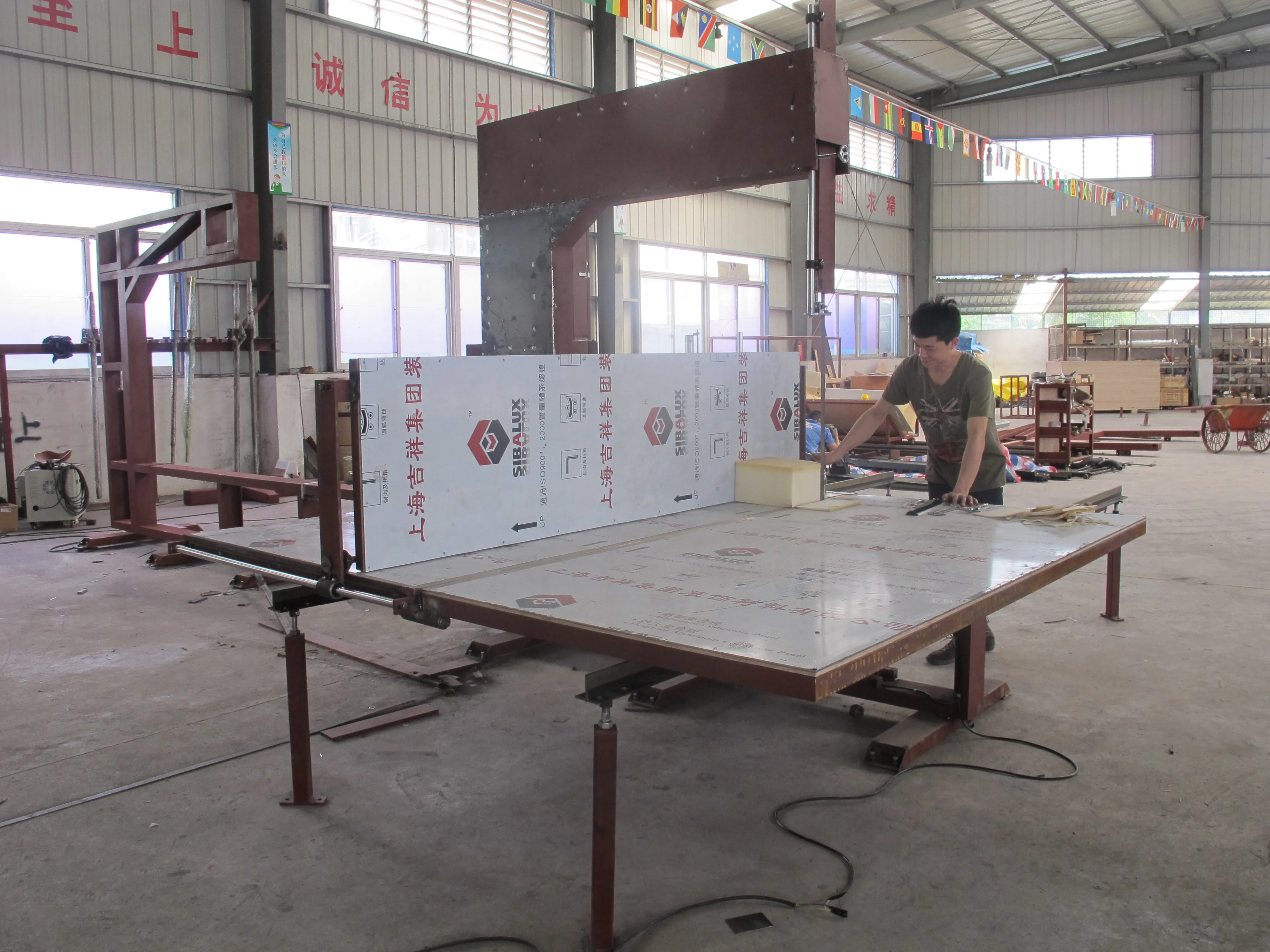 
SR - V02 Vertical Foam block cutting machine Foam cutter 