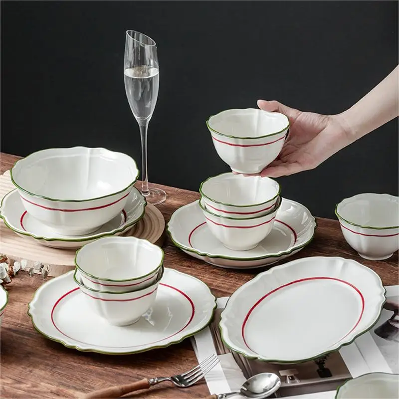 Hot Selling European Luxury Line Western Plate White Ceramic Tableware Dinnerware Porcelain Dish