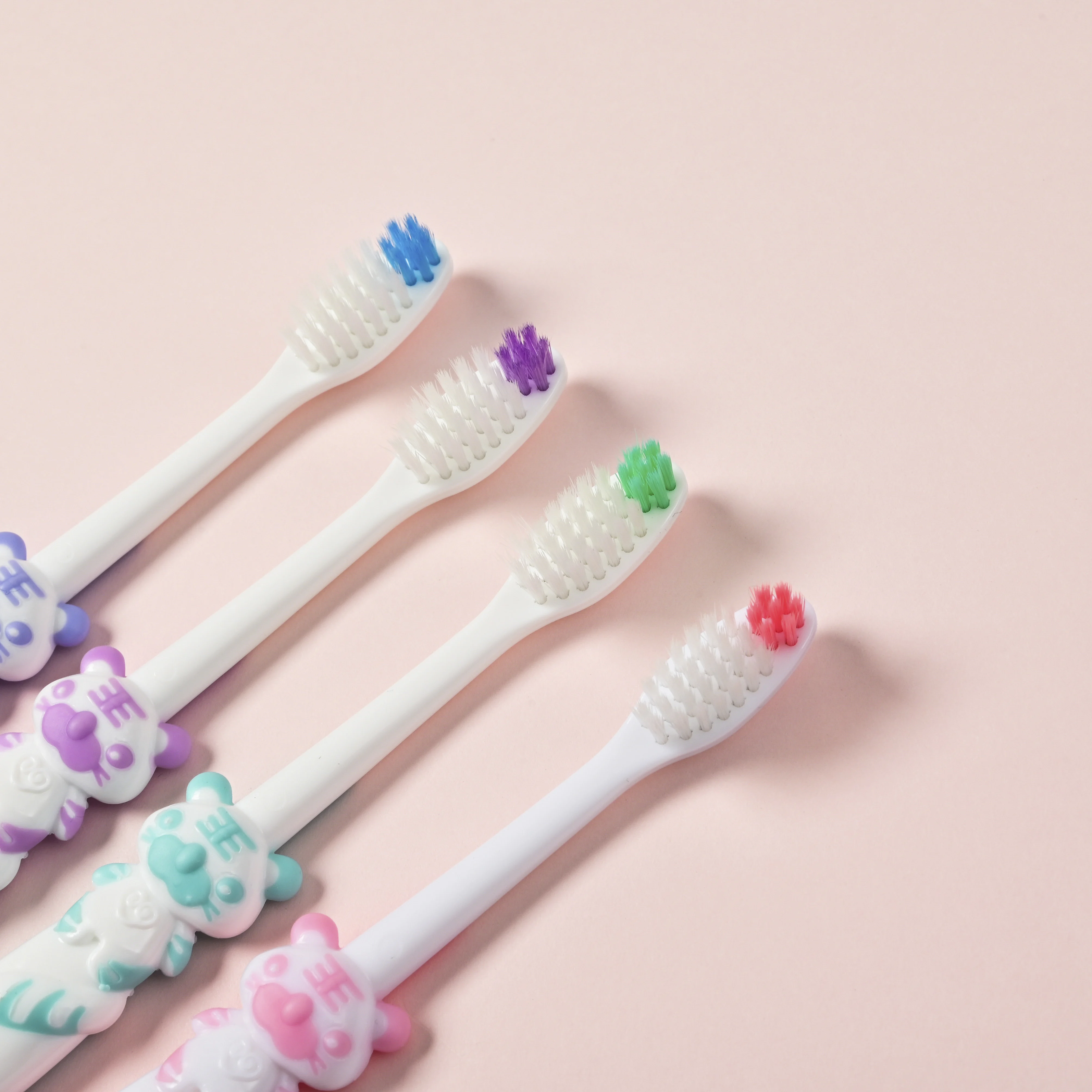 Creby 606 High Quality Cartoon Tiger Plastic Kids Soft Bristle Children Tooth Brush Toothbrush