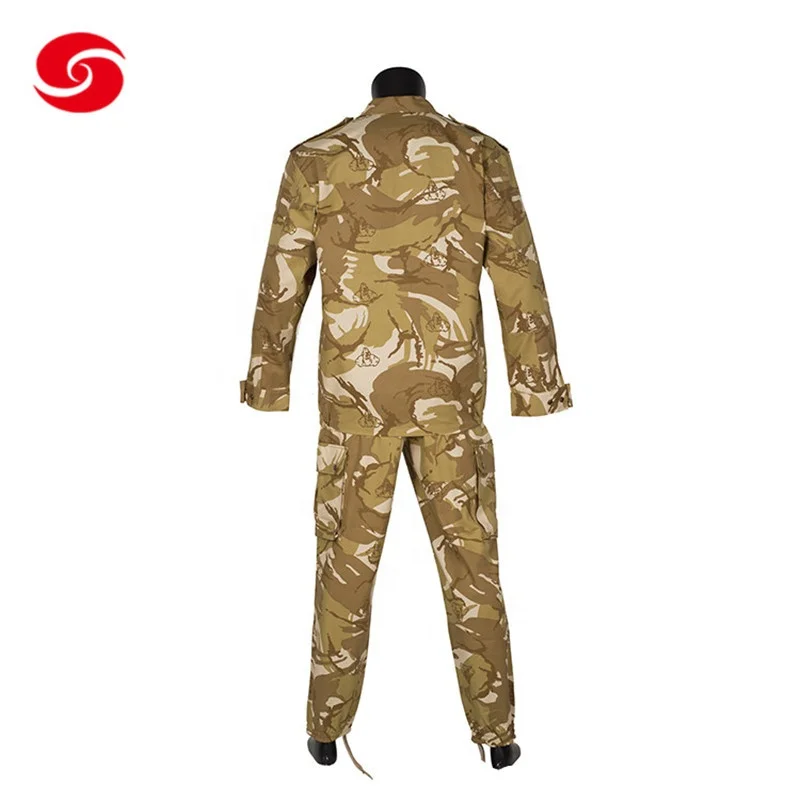 Дешевая африканская тактическая пехотная форма во французском стиле