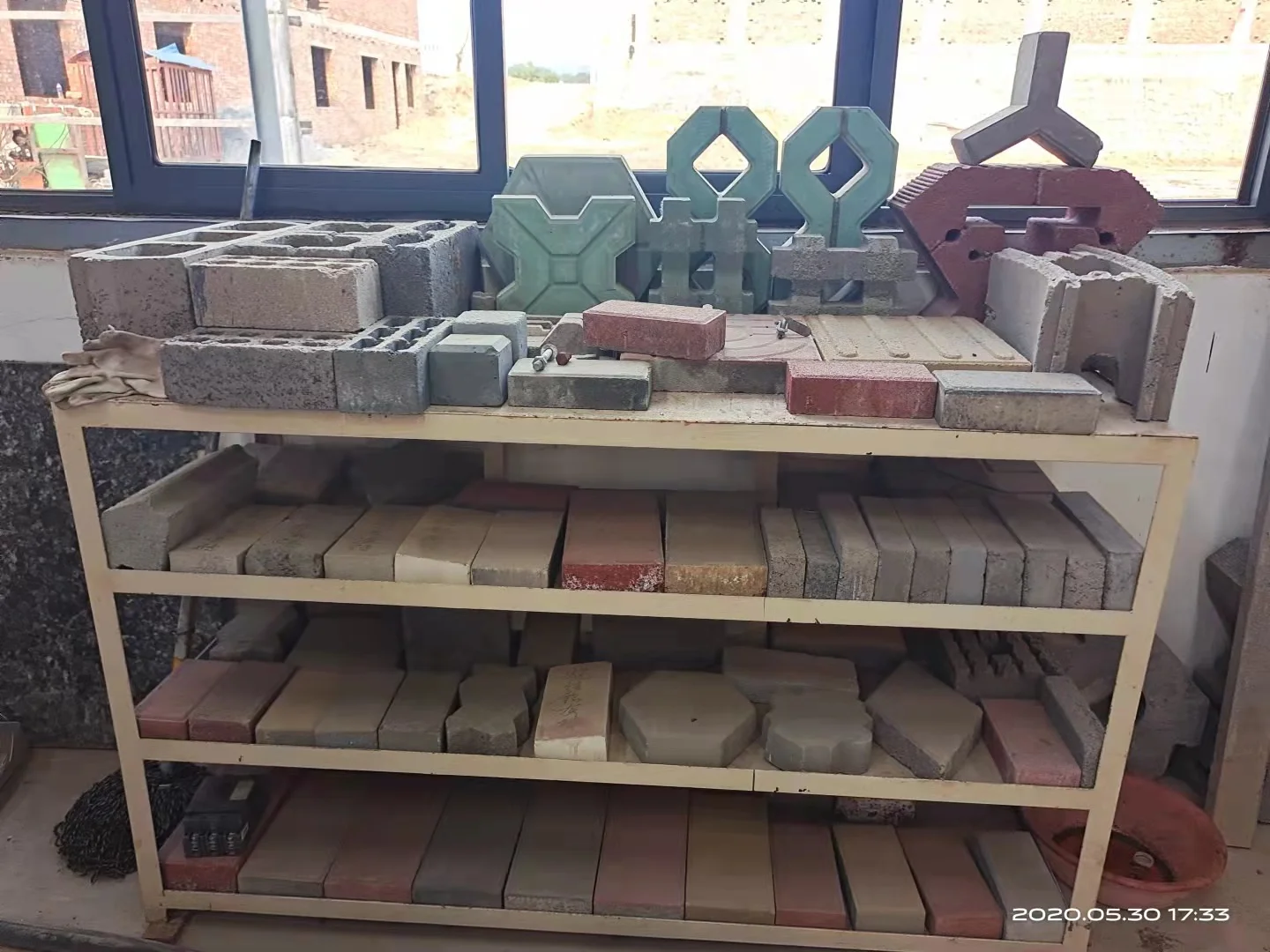 QT6-15 Cement concrete  Paver and Block Making Machine manual interlocking brick block making machine in 2021