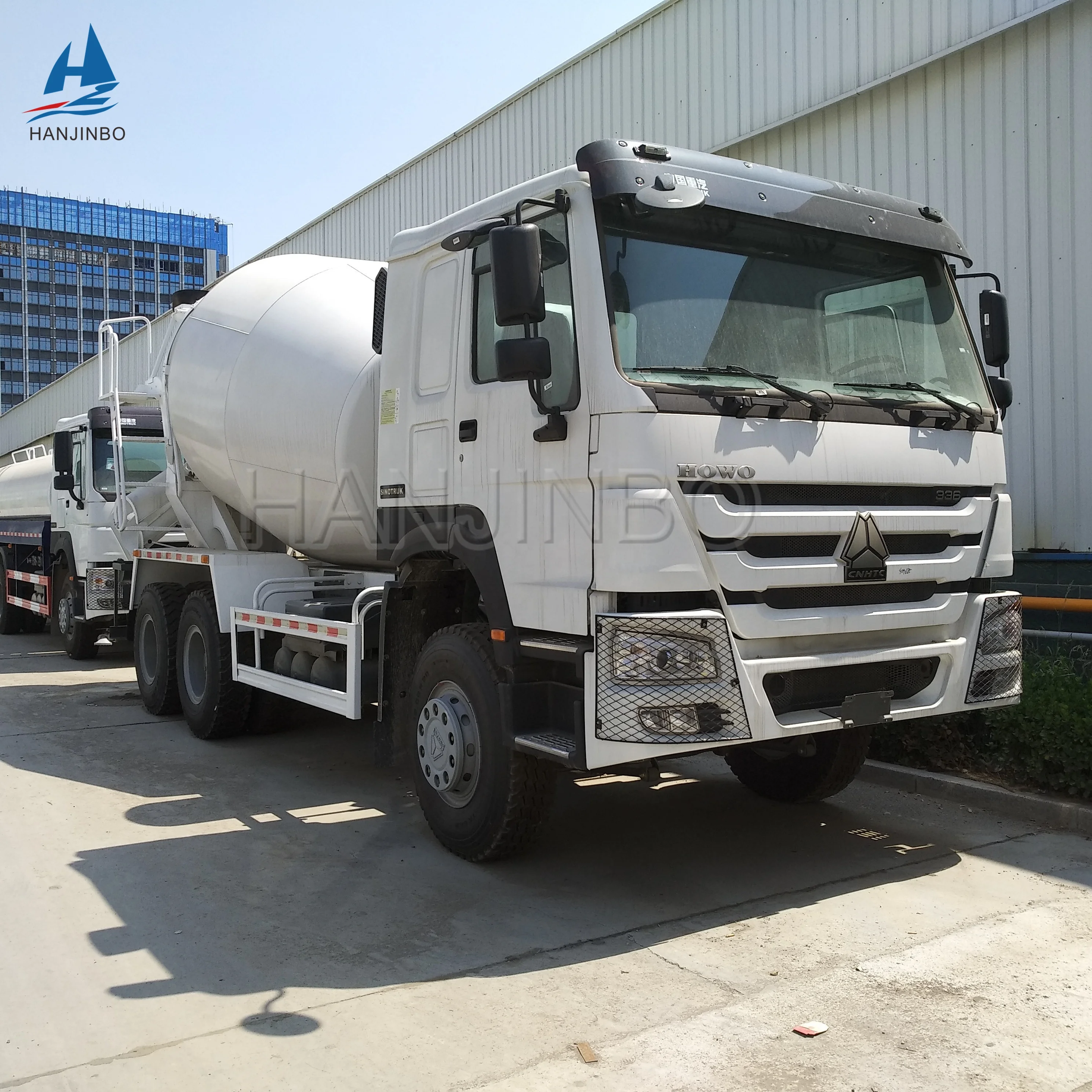  Sinotruk Howo Автопогрузчик Автобетоносмеситель с