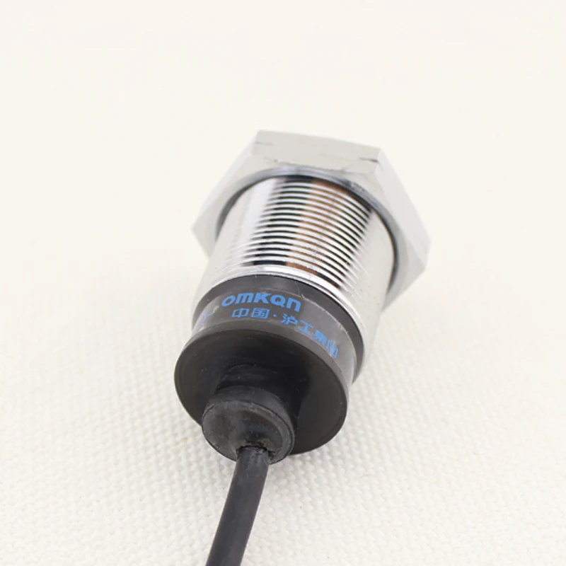 E2EH-X3 X7 X10C1C2C3B1B2B3 inductive proximity sensor M12 M18 M30 3mm 7mm 10mm 2/3/4-Wires PNP NPN IP67 proximity switch