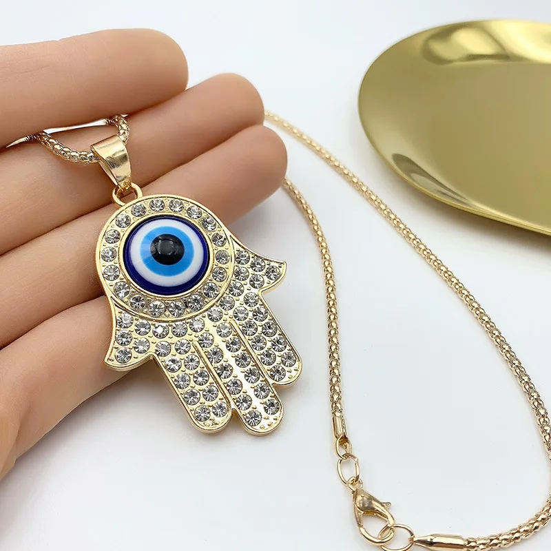 Alloy Fatima hand Necklace Turkish blue eye diamond jewelry sweater chain pendant necklace