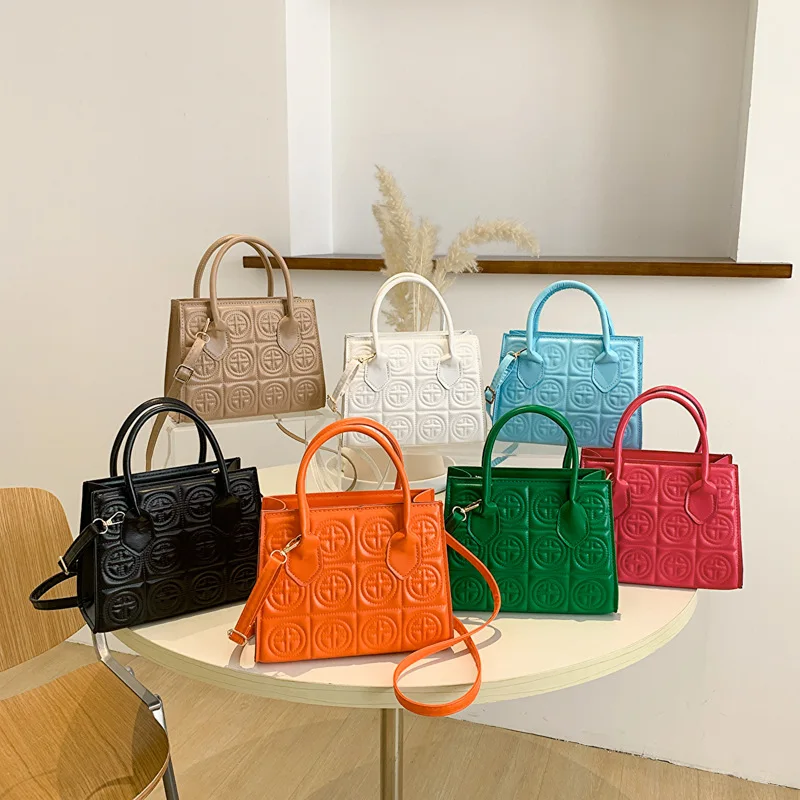 Luxury PU Leather Ladies Small Handbags Embroidered Shoulder Hand Bags for Women