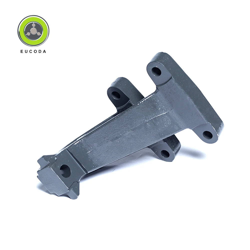 High Quality Spare Parts Engine Right Front Bracket For Howo Chassis