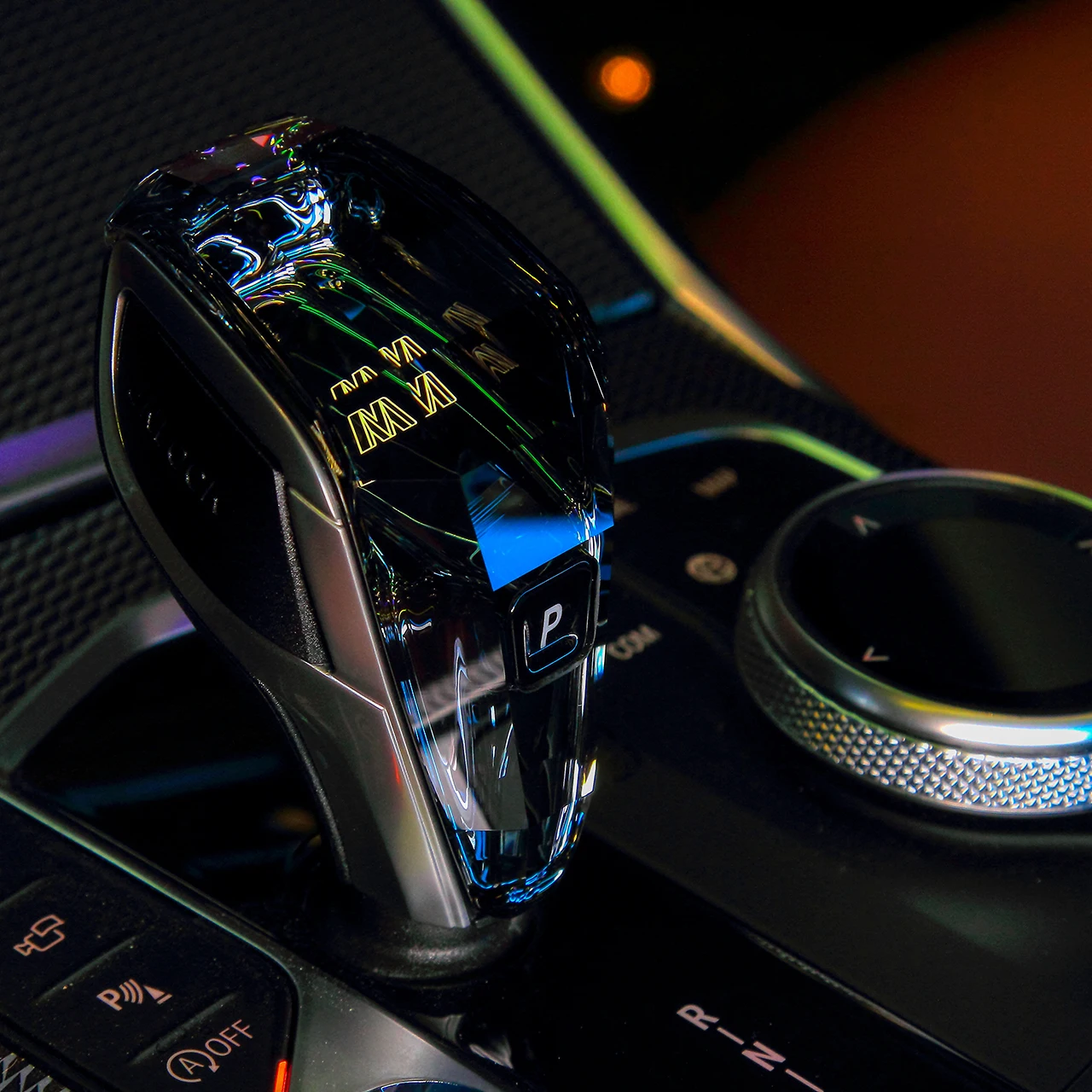 Custom car accessories crystal gear shift knobs for BMW 1 series chassis F20 F21 2013-2018