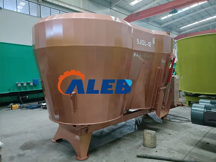 factory supply cattle sheep forage tmr feed mixer silage grass blender feed spreader