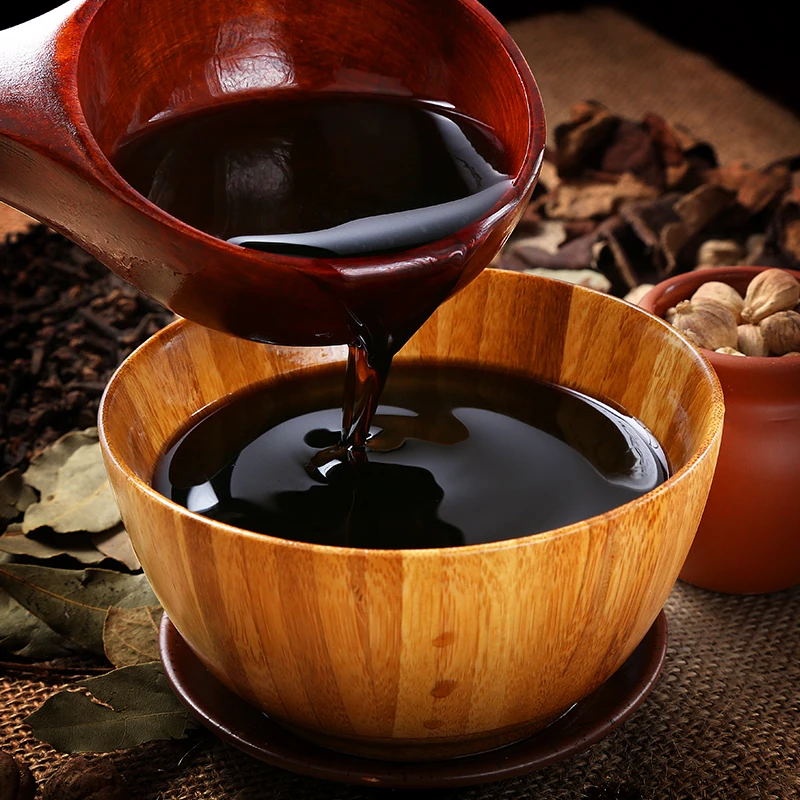 Factory Direct Sales Qianhe  Soy Sauce 1.5l Bottled Chinese Seasoning Essential For Cooking