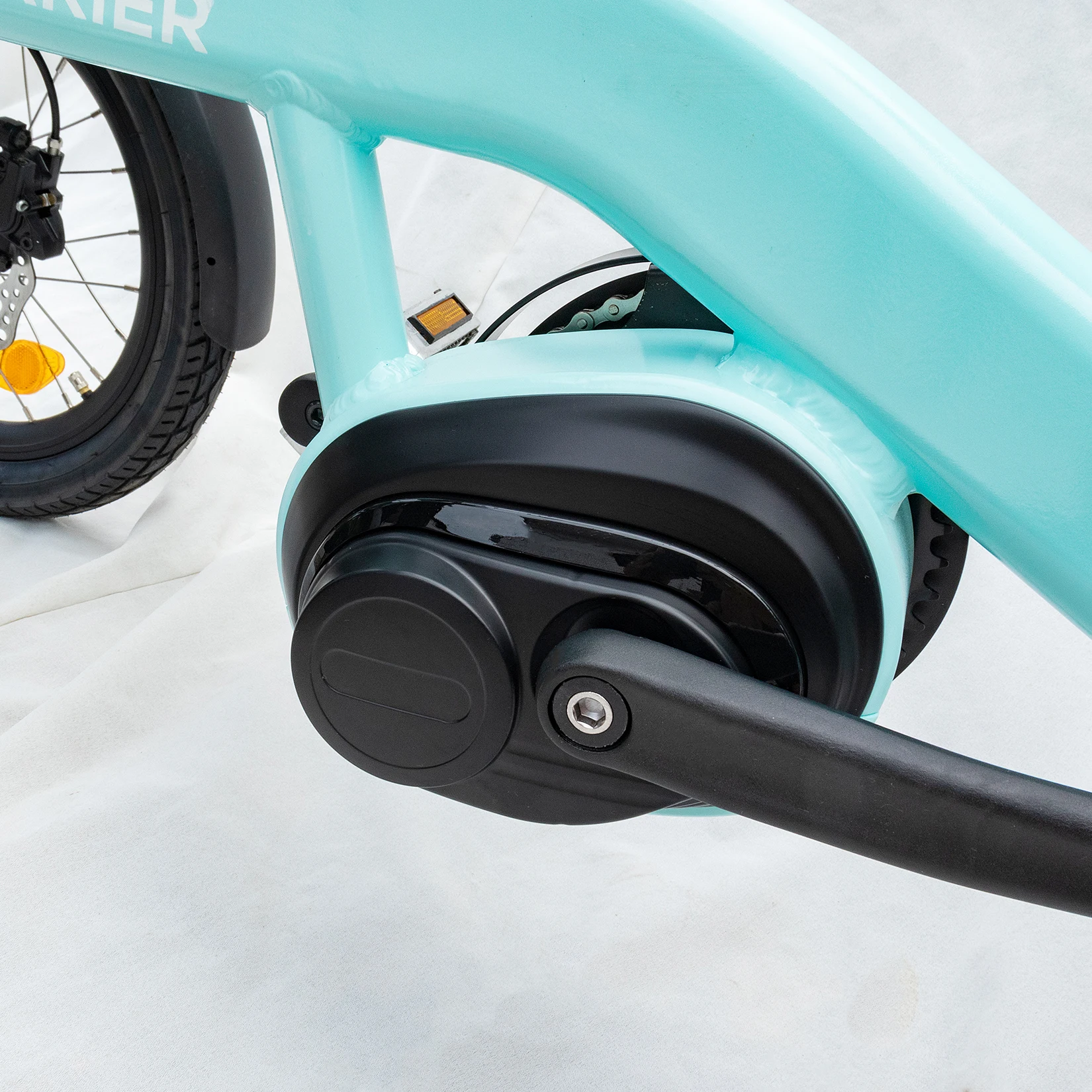 Adult Elderly Seniors Electric Tricycle Trike Cruise Three-Wheeled Cargo with Front Basket for Shopping