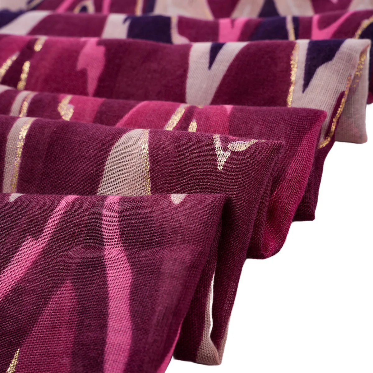 Manufacturer Wholesale Newest Design Dubai Summer Long Scarf Fashion Printed Muslim Hijab for Spring Season