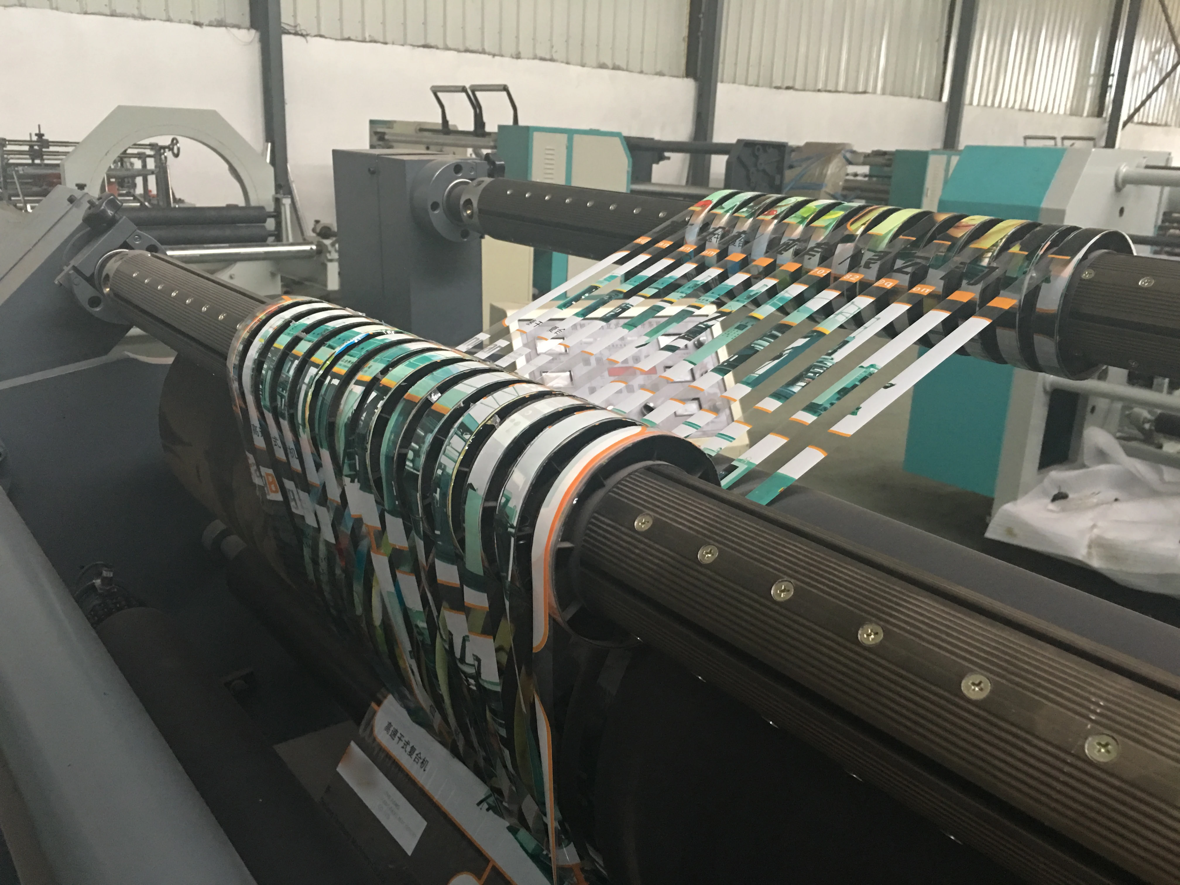 Fpl320d-h Quick Speed Roll To Roll Flat Bed Label Cutter Die Cutting Machine