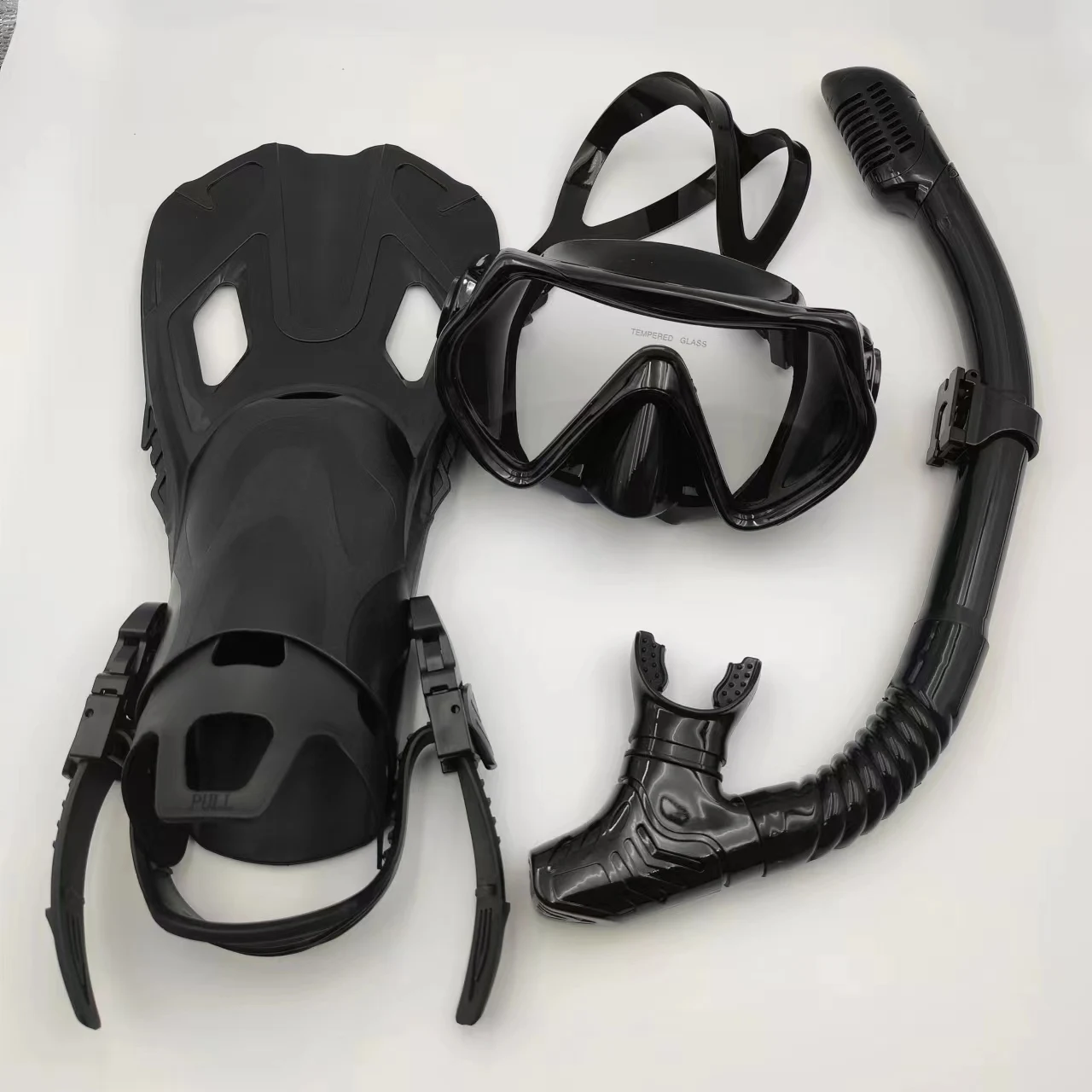 High Quality Profional Adults Scuba Snorkel Diving Masks Comprehensive Equipment Sets for Diving Enthusiasts