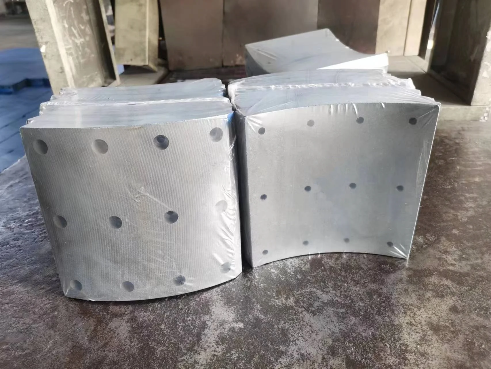 Hualian brand High Quality Truck Auto Car Accessories American Auto Truck Parts Vol vo Brake Lining 19938/19939/19940