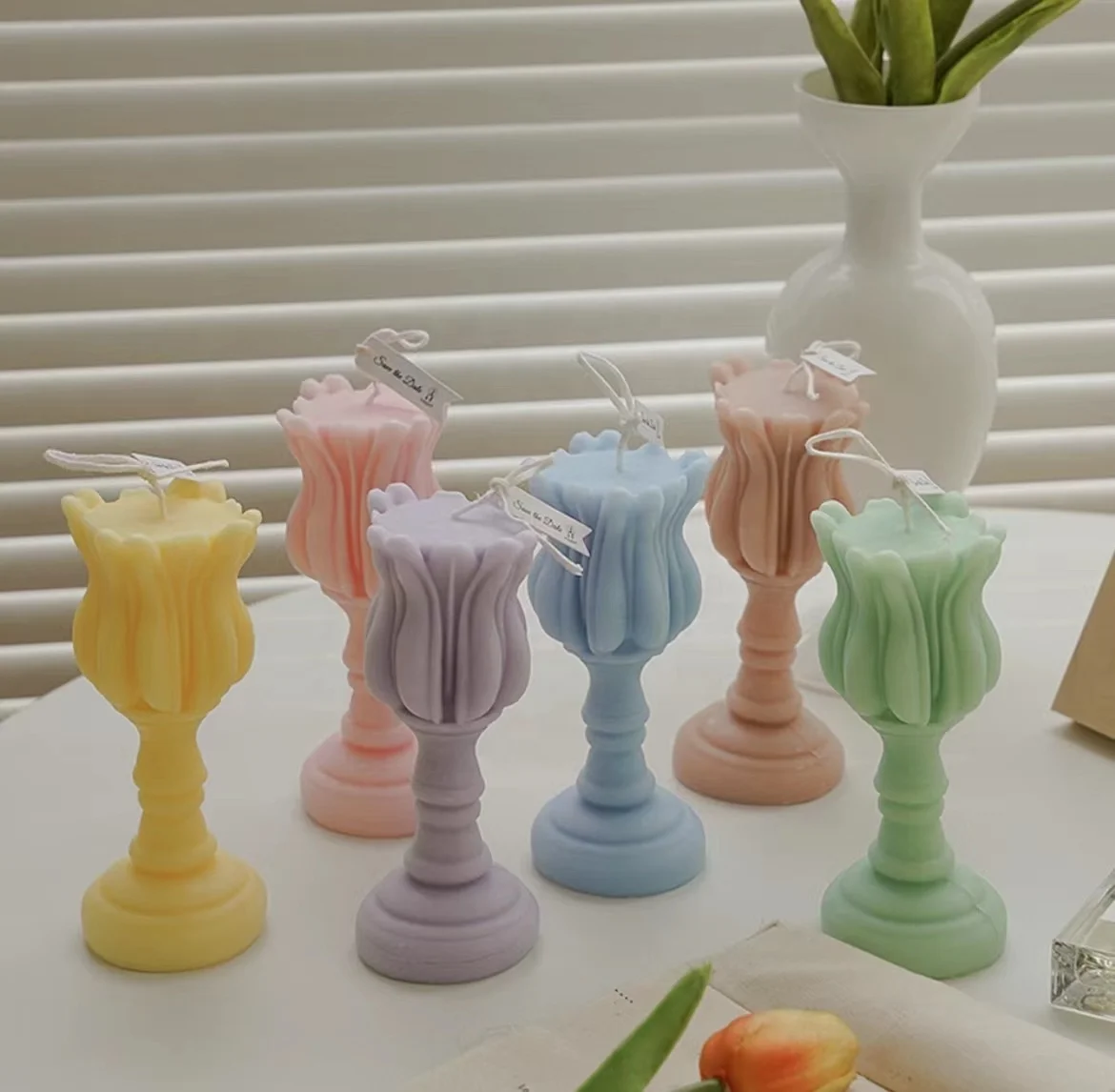 High Quality Natural Soy Wax Spring Tulips Scented Candle for Home Decoration