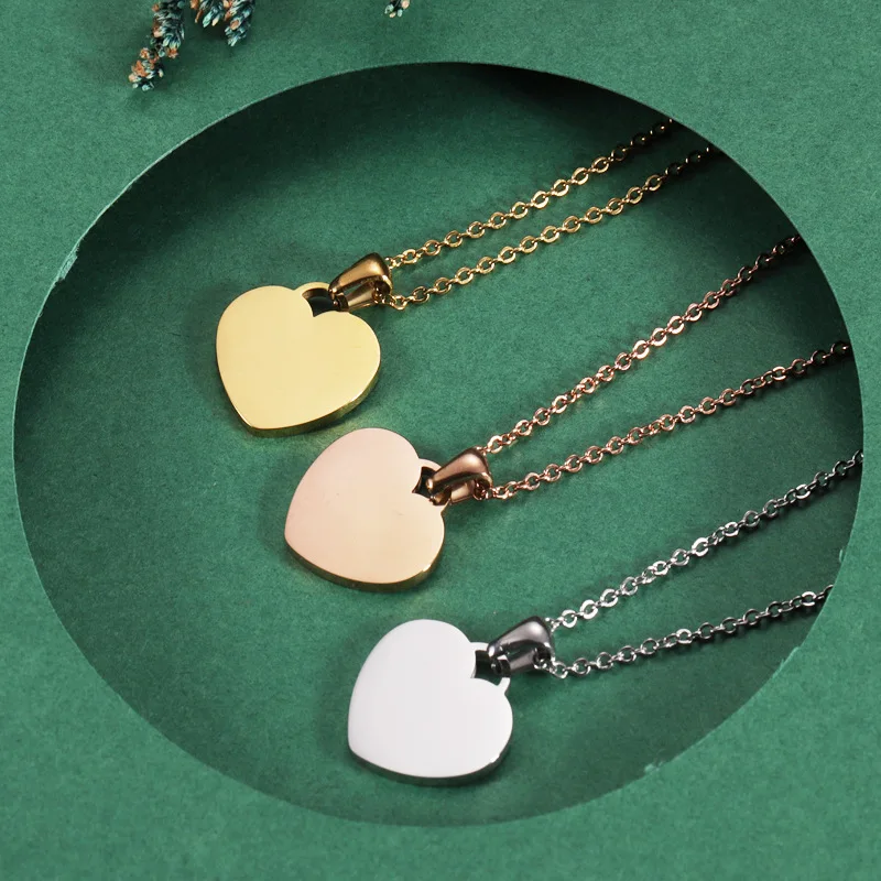 Wholesale High Quality Fine Fancy Dainty Jewelry 18K Gold Plated Stainless Steel Sublimation Blank Heart Photo Pendant Necklace