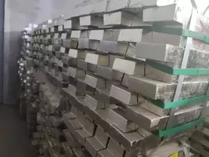 Factory Hot Sale Professional Supplier Tin Ingots 99.99% 99.95% 99.90%