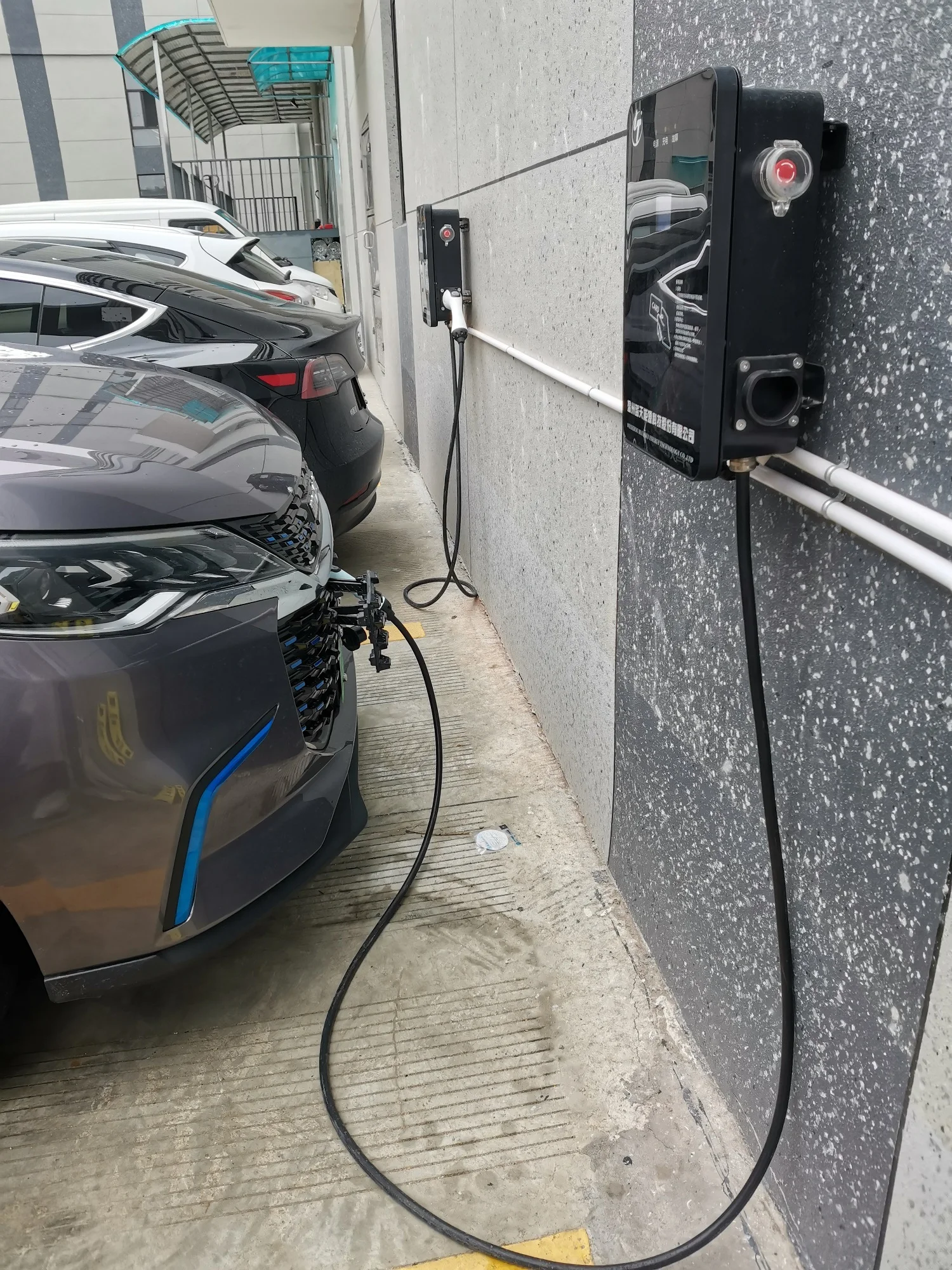 Bluesky 3.5kw type 2 AC EV Charger Wall-mounted Charger for Electric Car Home wall mounted ev ac fast charger