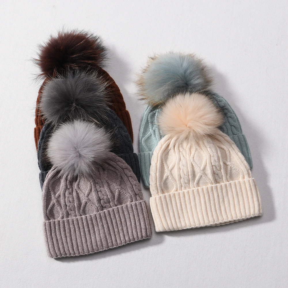 Detachable Real Fur Pom Pom Warm Soft Winter Women Wholesale Cable Wool Knitted Beanie Hats Custom Logo Knitted Beanie in Bulk