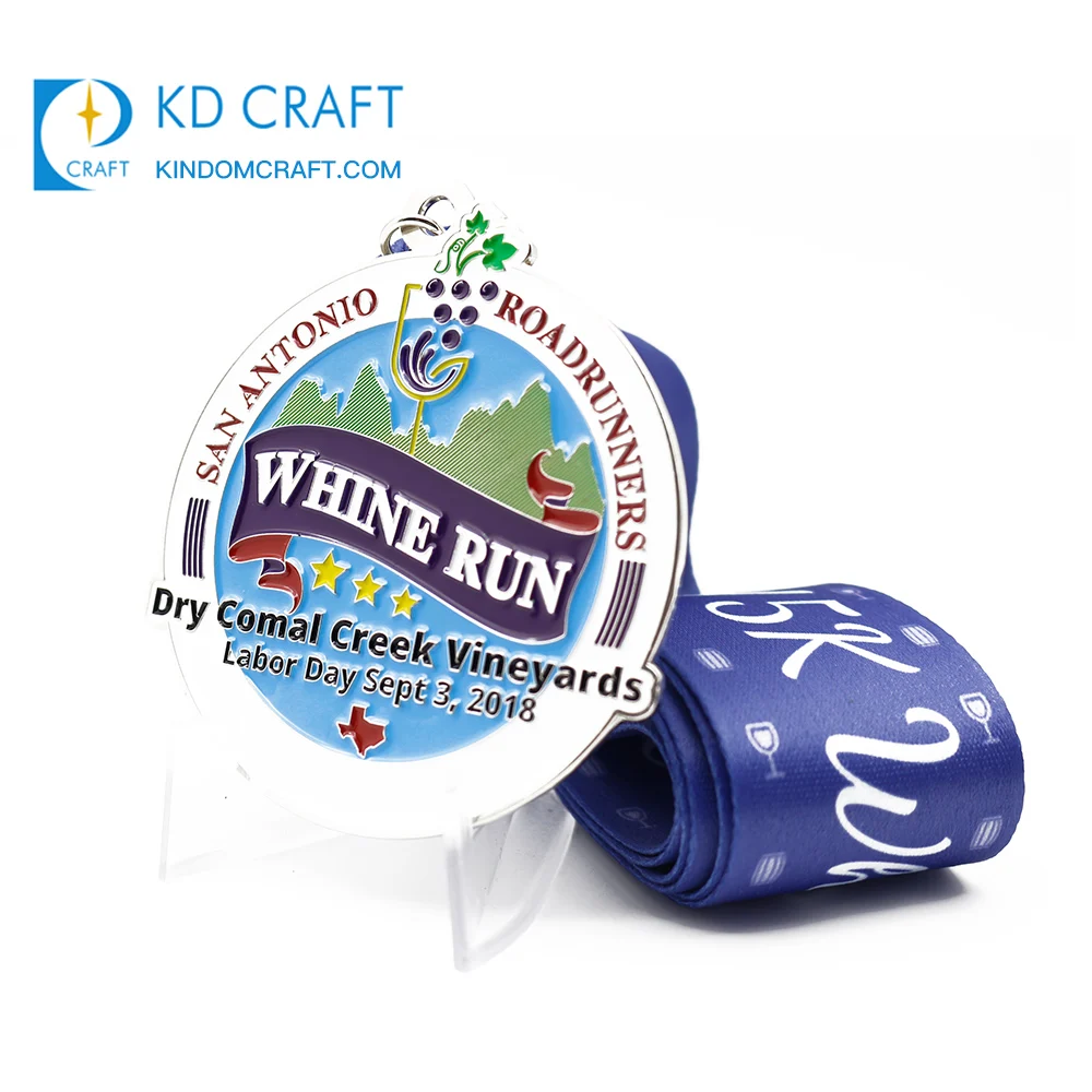 High Quality 3D Logo Wine Run Medal Dog Hook Ename Fun Race Soft Enamel Custom Marathon Medal