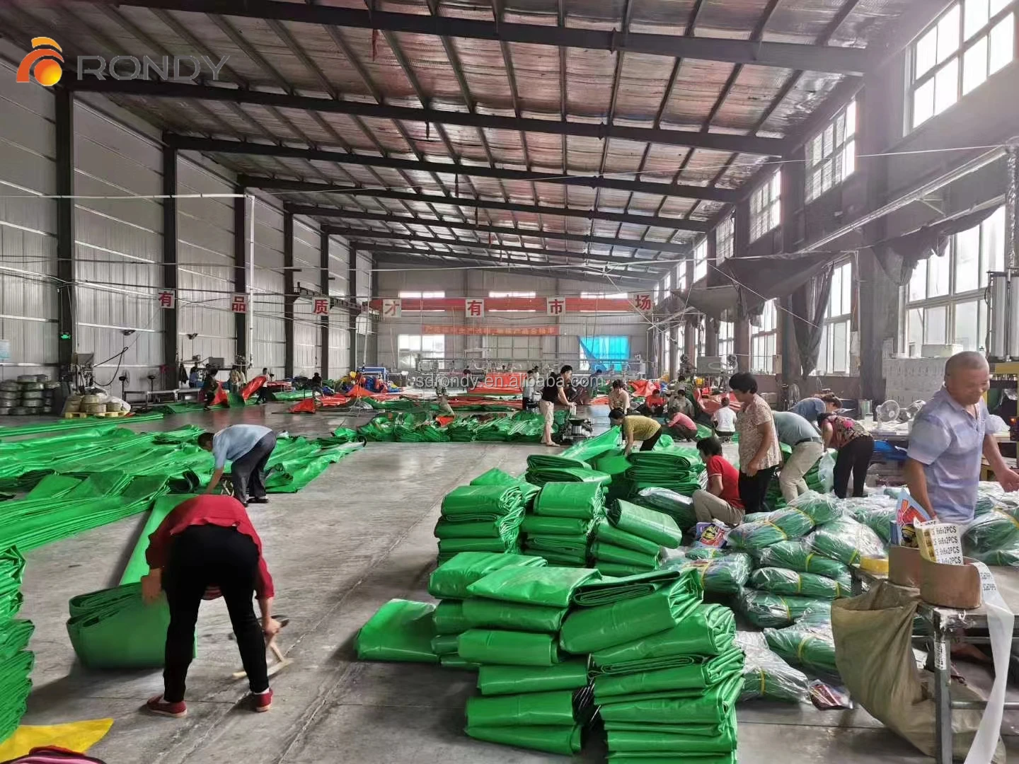 Wholesale Tarpaulin Tarps Truck Cover 100% Polypropylene Fabric Woven Waterproof PE Tarpaulin