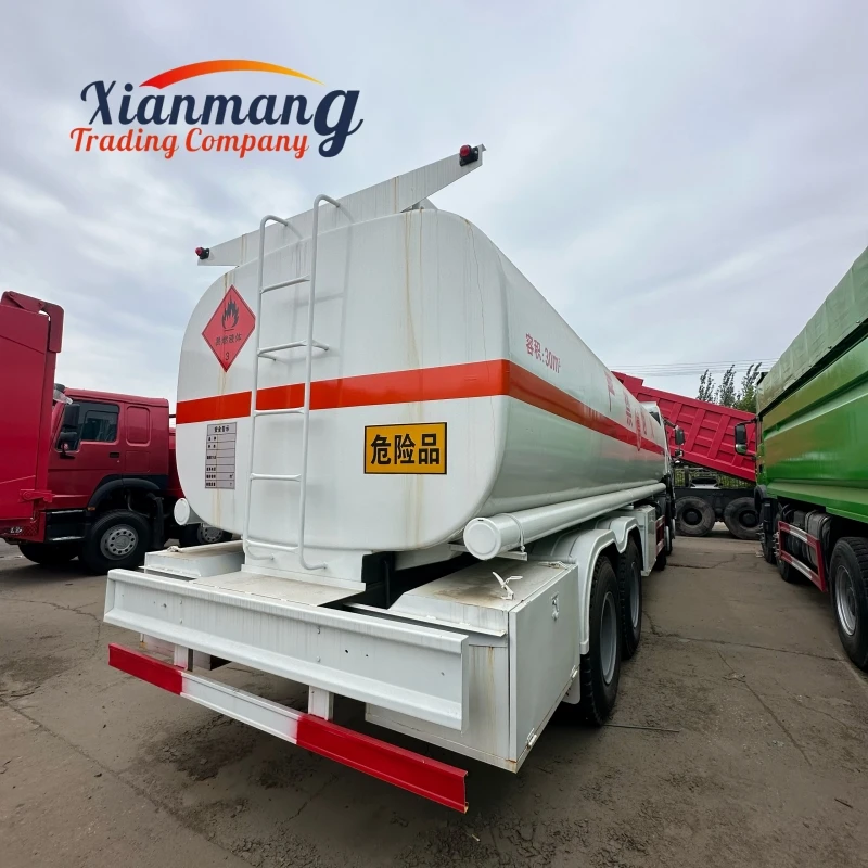 336hp 371hp 20000 liters SINOTRUK HOWO SINOTRUCK 25 cubic meters howo fuel tank truck howo 6x4 dump truck