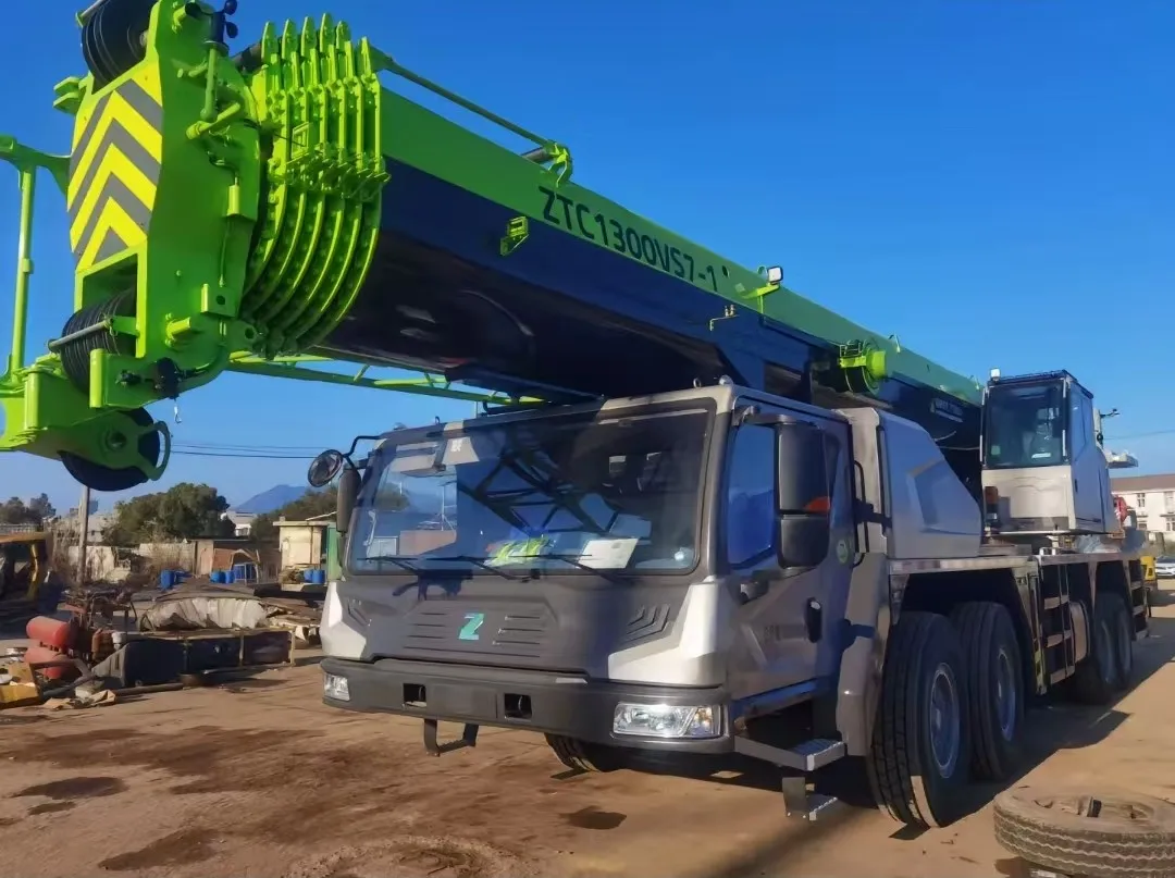 Zoomlion New 130-Ton 7-Section Boom Truck Crane: Unmatched Lifting Power and Precision