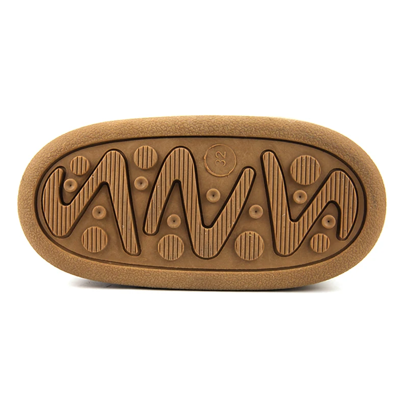 2013 trendy canadian lovely cozy soft liner parent-child snow boots for children