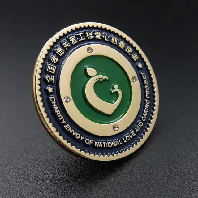 New Custom Charm Antique Shield Grill Metal Lapel Pin Badges