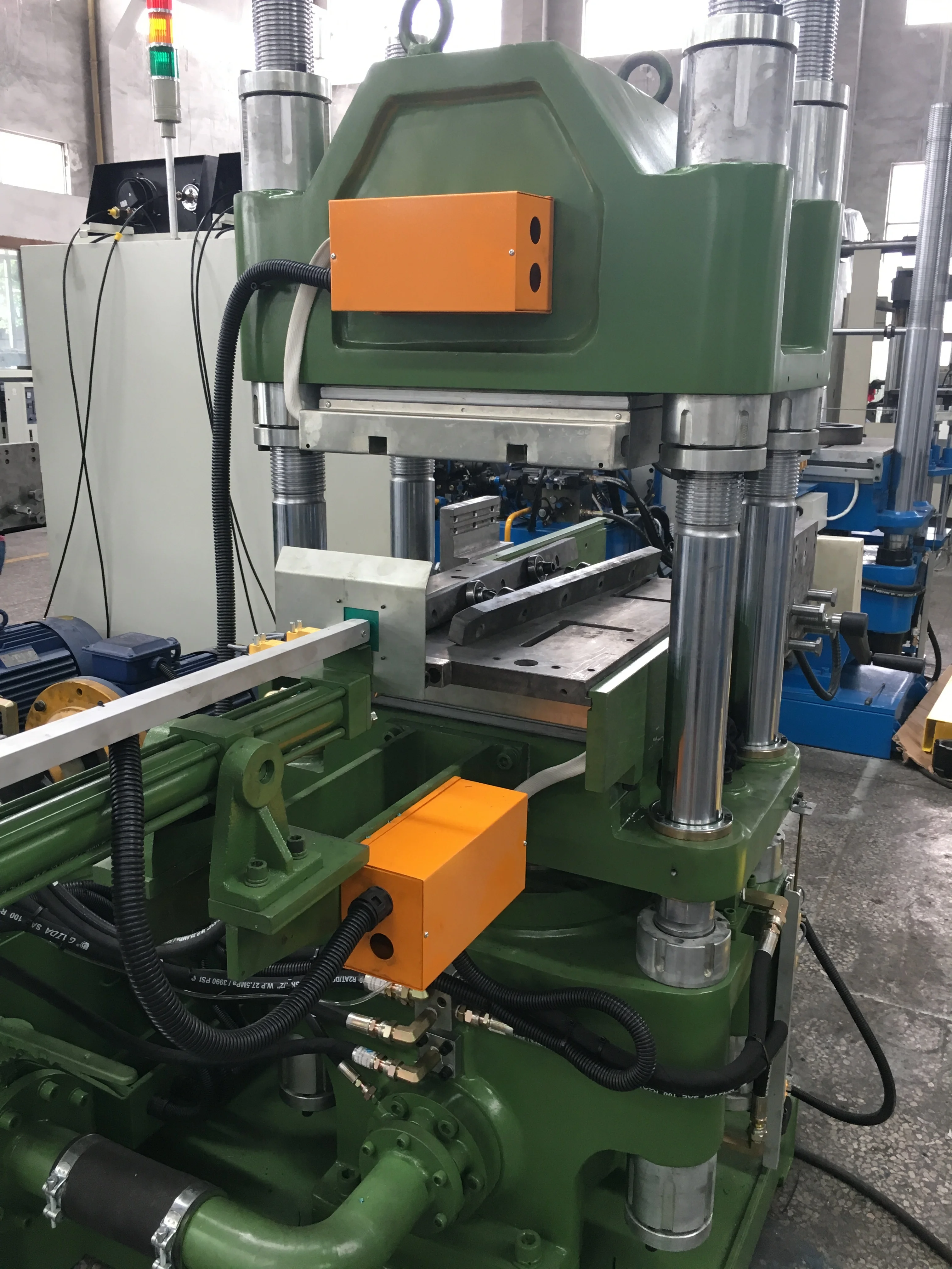 high efficiency rubber silicone gasket machine rubber product making machine