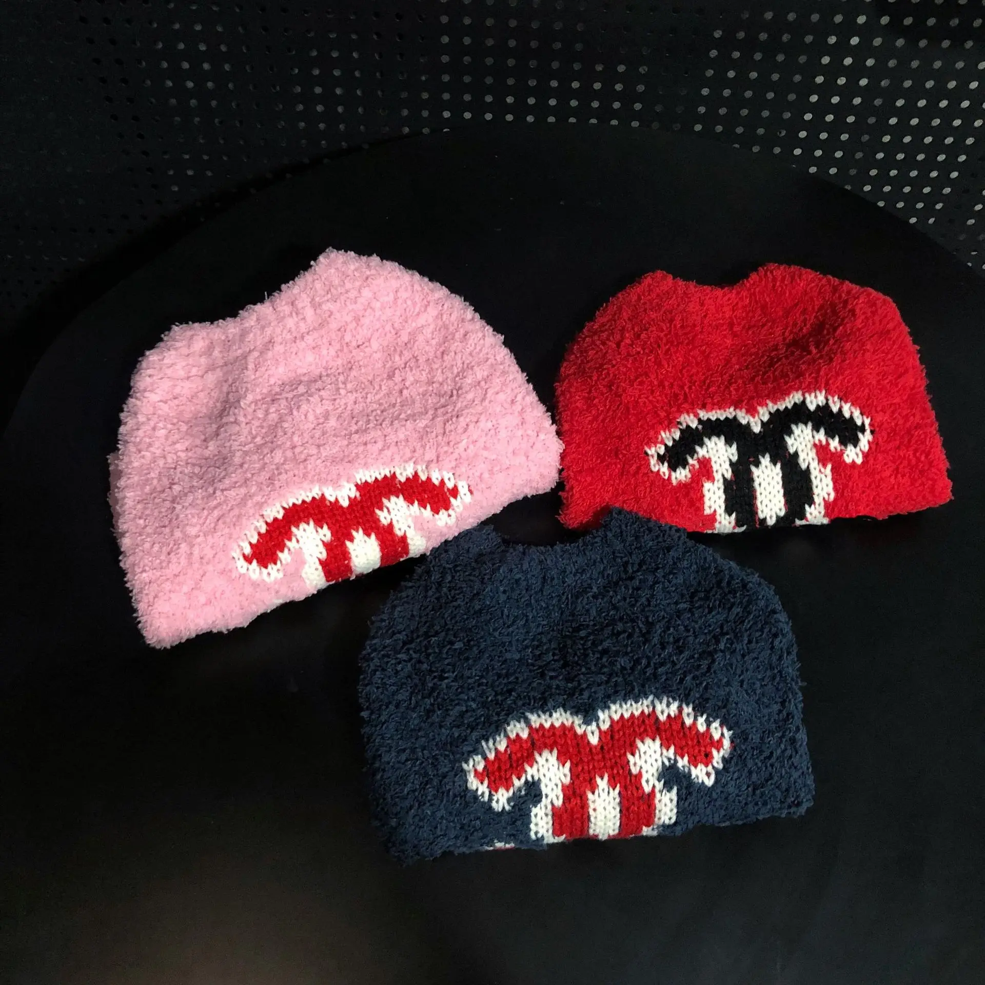 JXANRY  Autumn Winter New Style Christmas New Year Red Sweater Fashionable Dog Cat Clothes Popular Logo Pet Knitting Wear