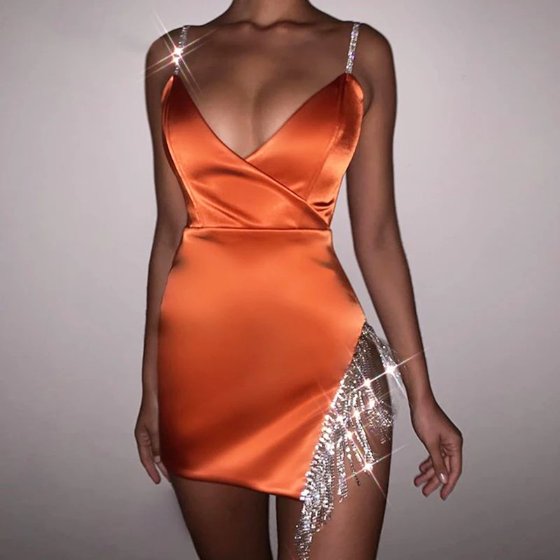 New Arrival Ladies Tassel Dress Slit Halter Dresses Women Lady Prom Elegant Nightclub