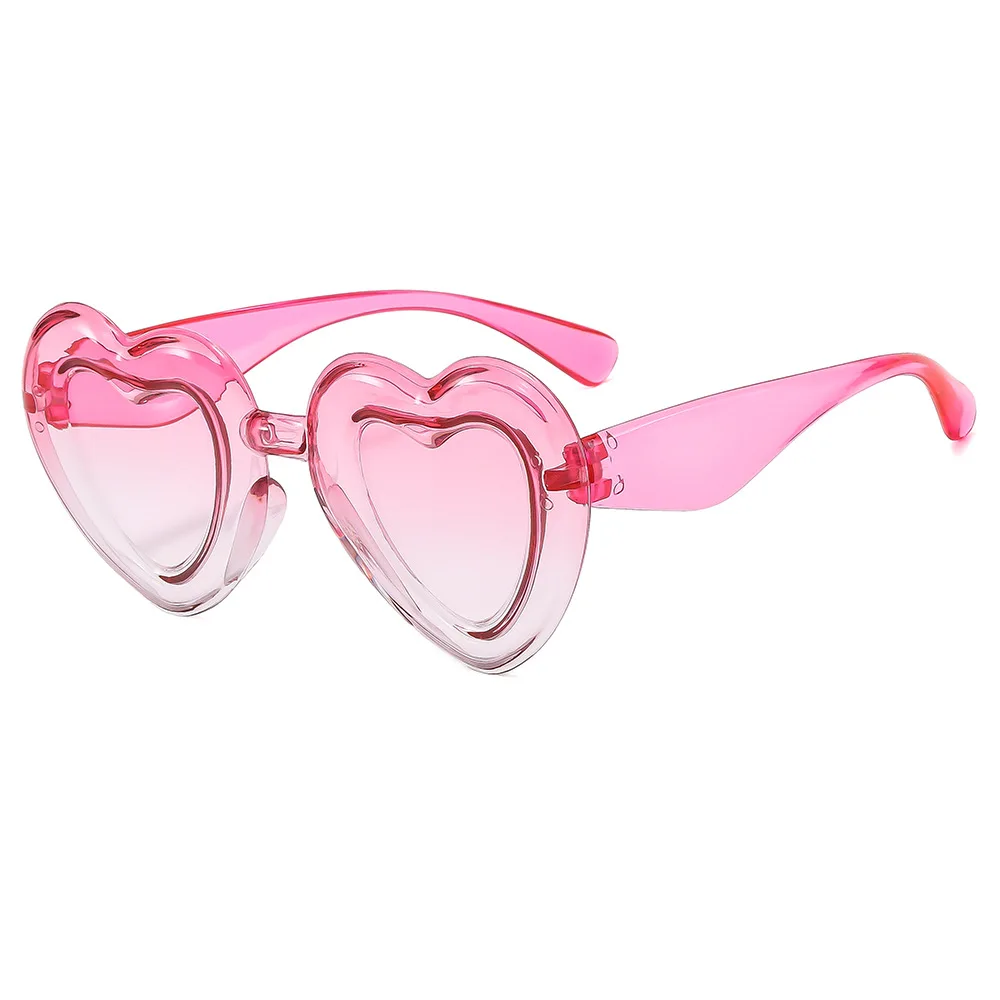 Очки солнцезащитные в форме сердца