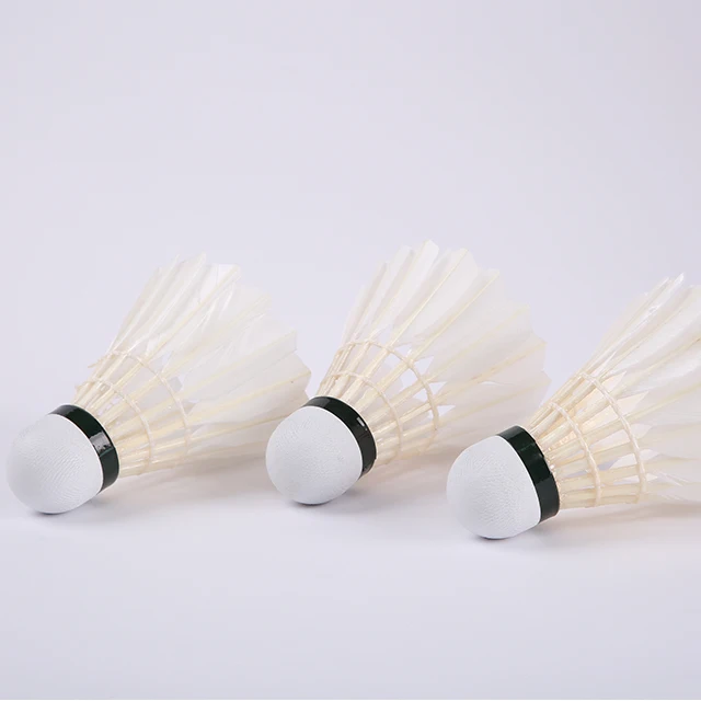 cheap badminton shuttle same as rsl badminton shuttlecock