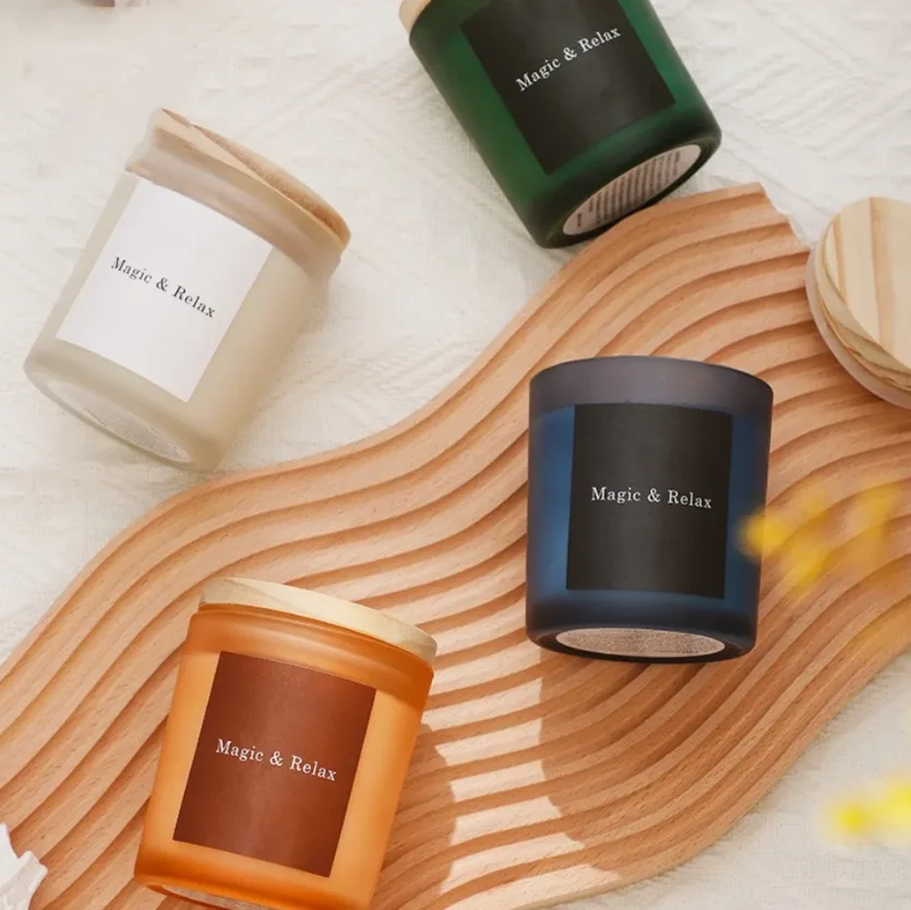 Пользовательские Роскошные свечи персонализированные Private Label Jar соевый воск ароматические свечи матовое стекло черный OEM Ароматерапия 50 часов столб