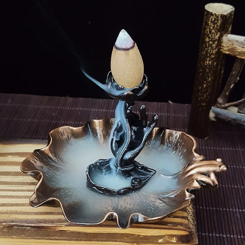 Factory Wholesale Non-rusting Metal Cone Incense Holder Burner Backflow Incense Burner