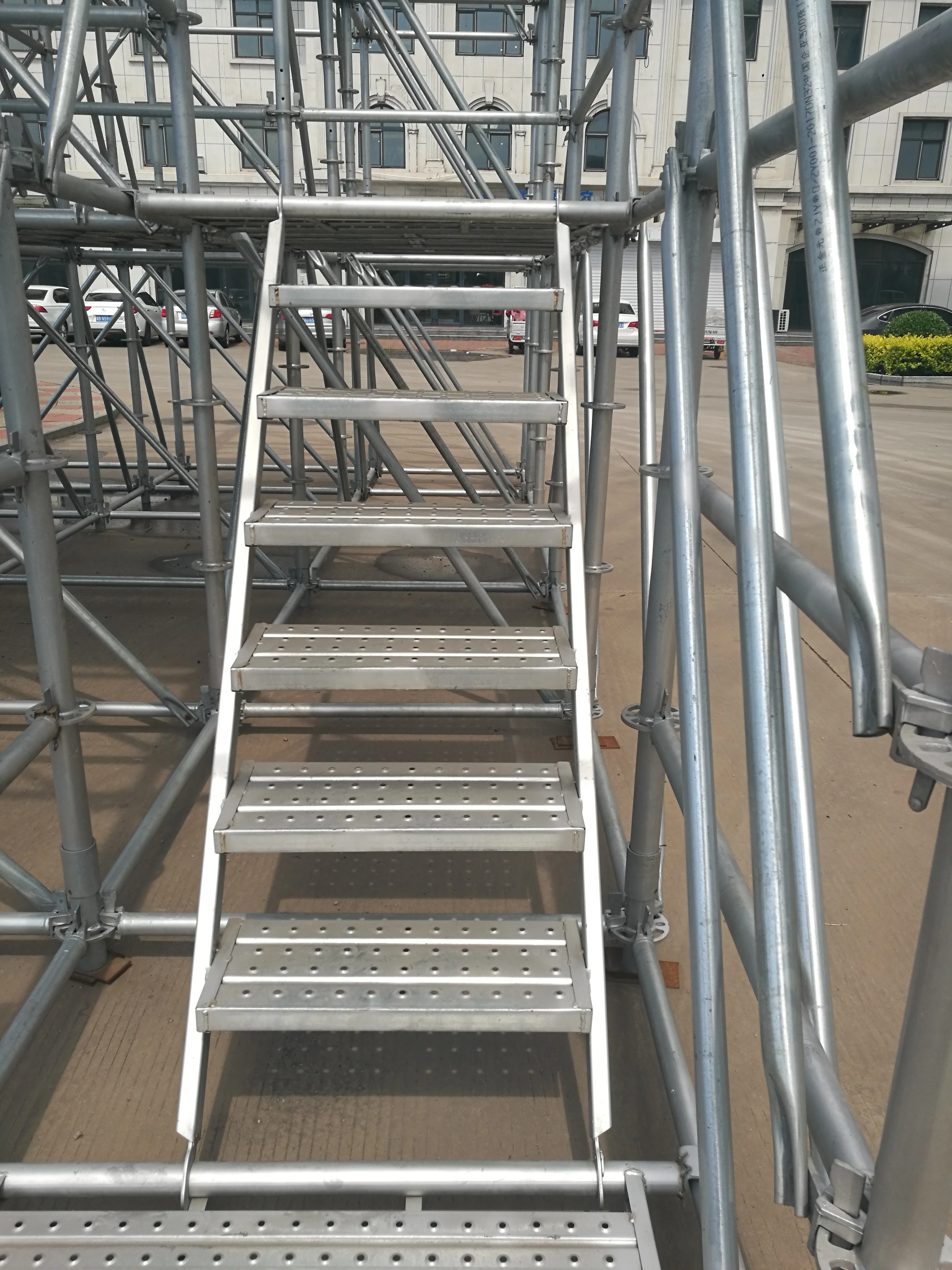 wholesale parts or accessaries 3 4 5ft steel walk broad  folding step ladder used for access layher ringlock scaffolding system