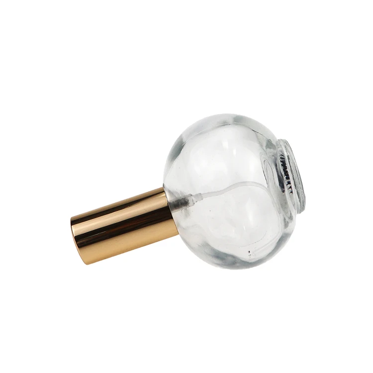 Wholesale Custom Made Clear Art Carved Crystal Empty Refillable Perfume Bottle 50ml