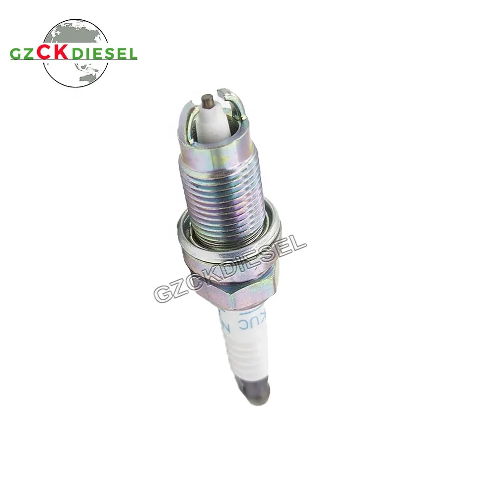 New High Quality Spark Plugs MD355067 BKR6EKUC For Mit-subishi Fabia 1.4 545,5J